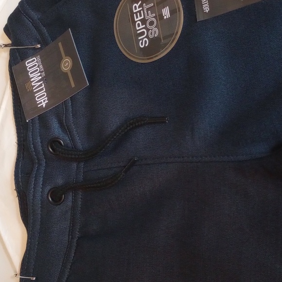 Hollywood (Dillard's) Shorts. NWT - Picture 6 of 7